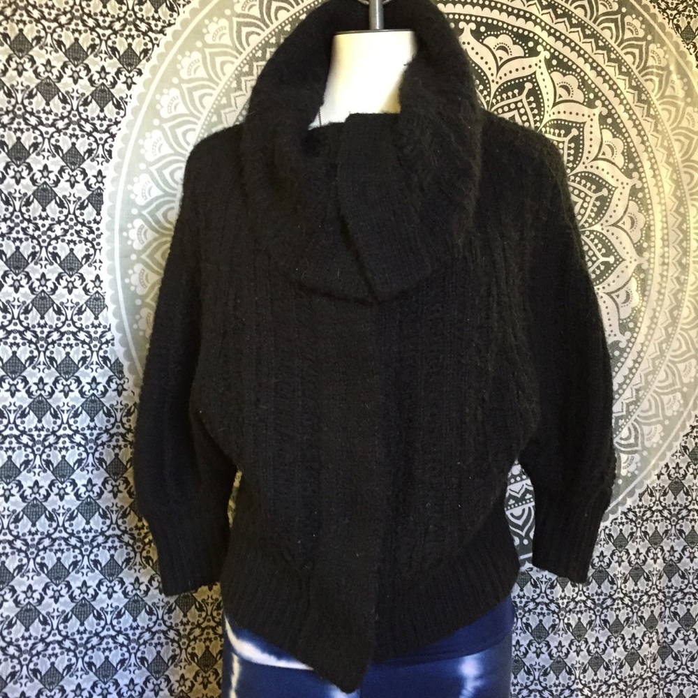 Free People black sweater large snap BoHo sweater